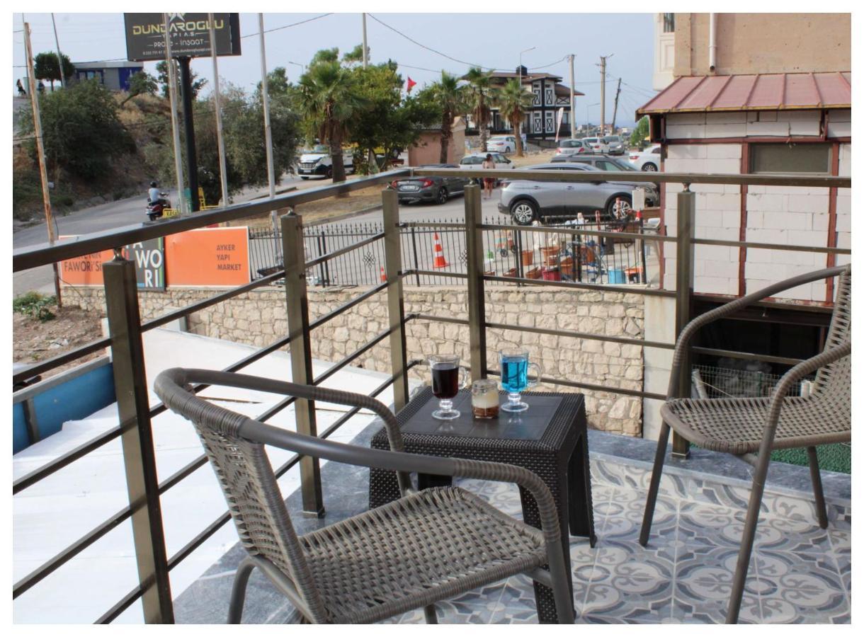 Capo Calaberno Aparts Aparthotel Karaburun  Bagian luar foto